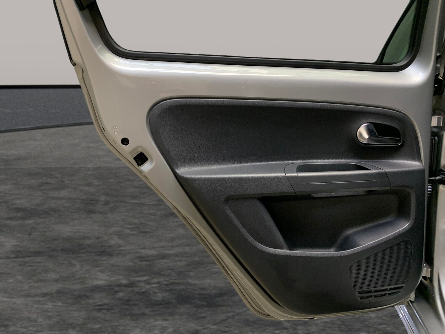 Used Volkswagen up! for sale - 77846189: Photo 22