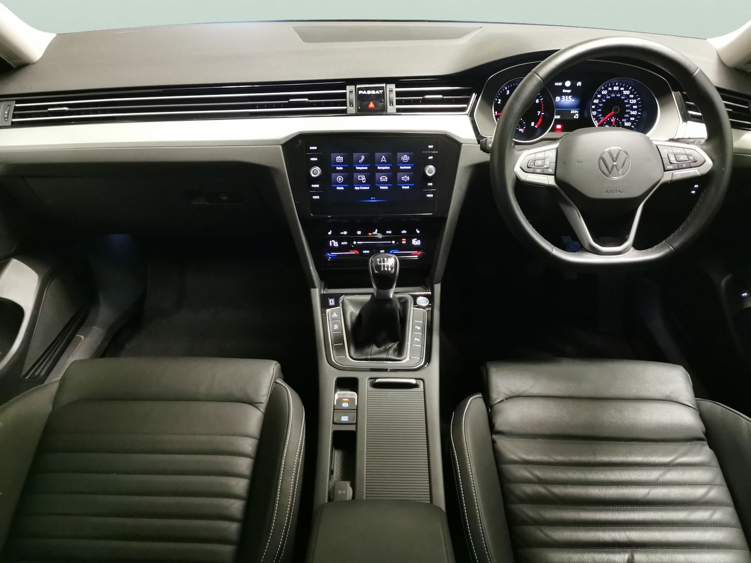 Used Volkswagen Passat 2020 for sale - 76105235: Photo 11