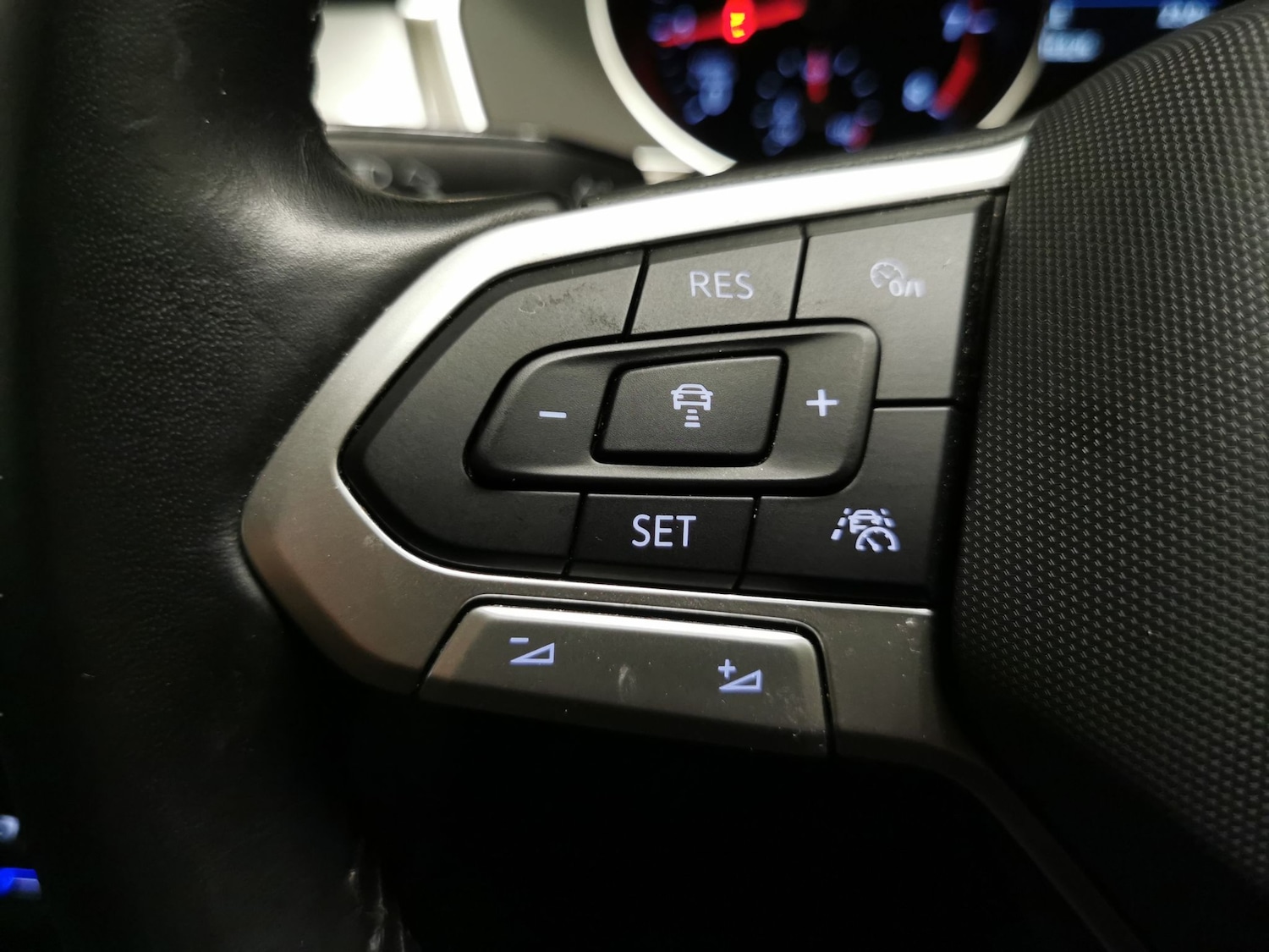 Used Volkswagen Passat 2020 for sale - 76105235: Photo 27
