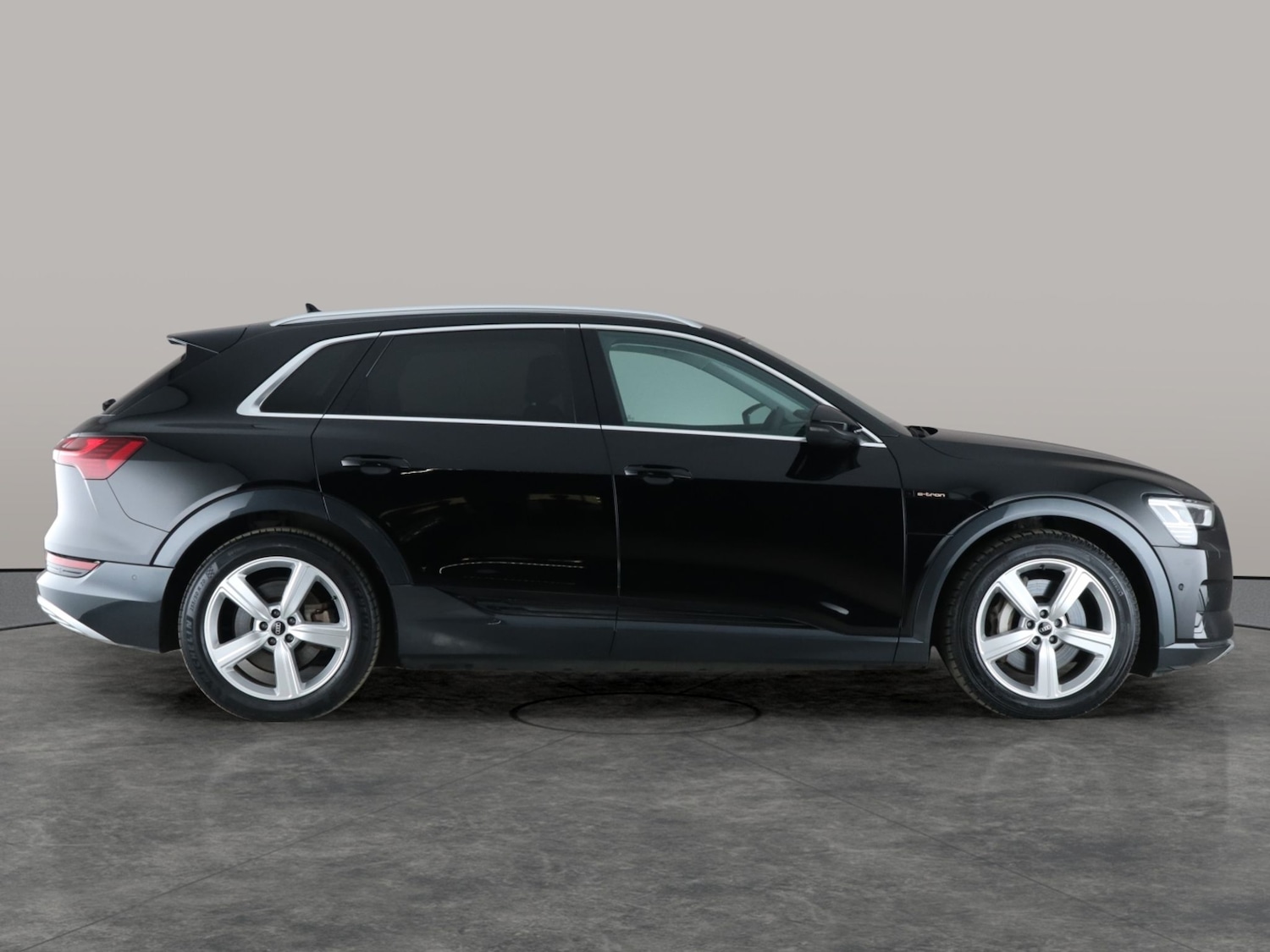 Used Audi e-tron for sale - 76464199: Photo 13