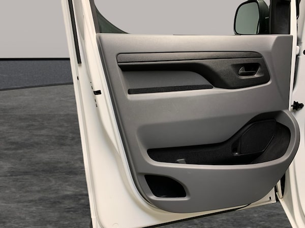 Used Vauxhall Vivaro 2022 for sale - 76222264: Photo 25
