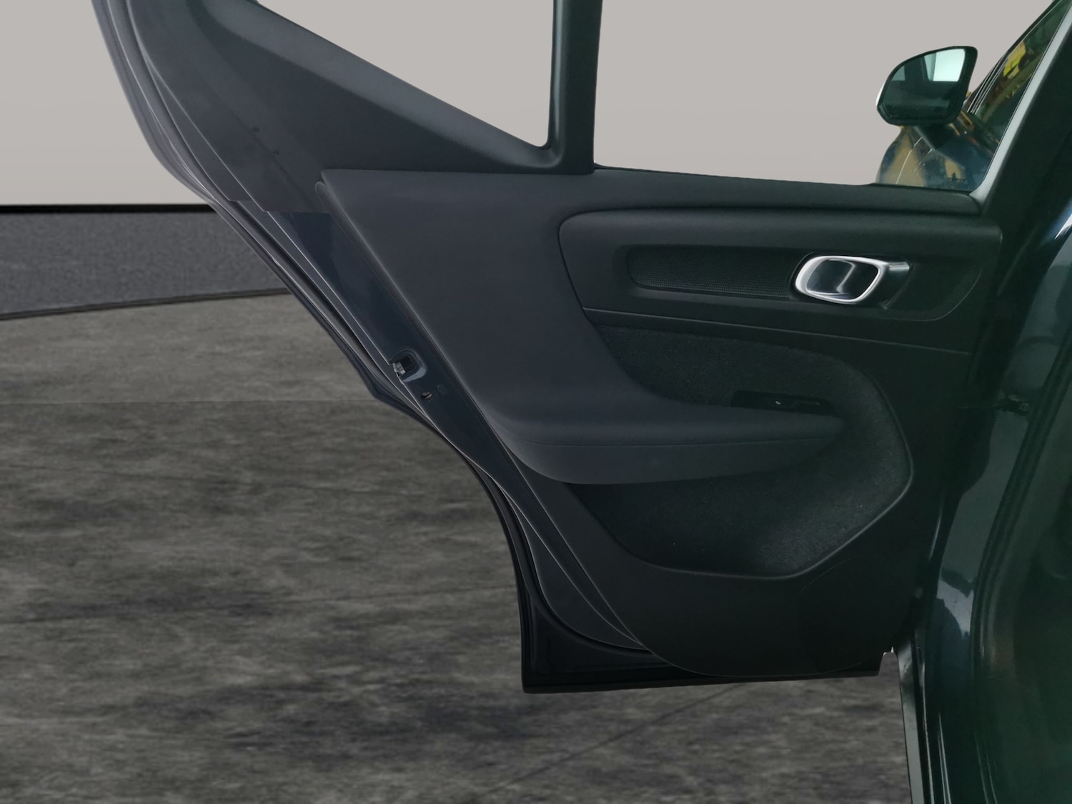 Used Volvo XC40 2022 for sale - 77638269: Photo 25