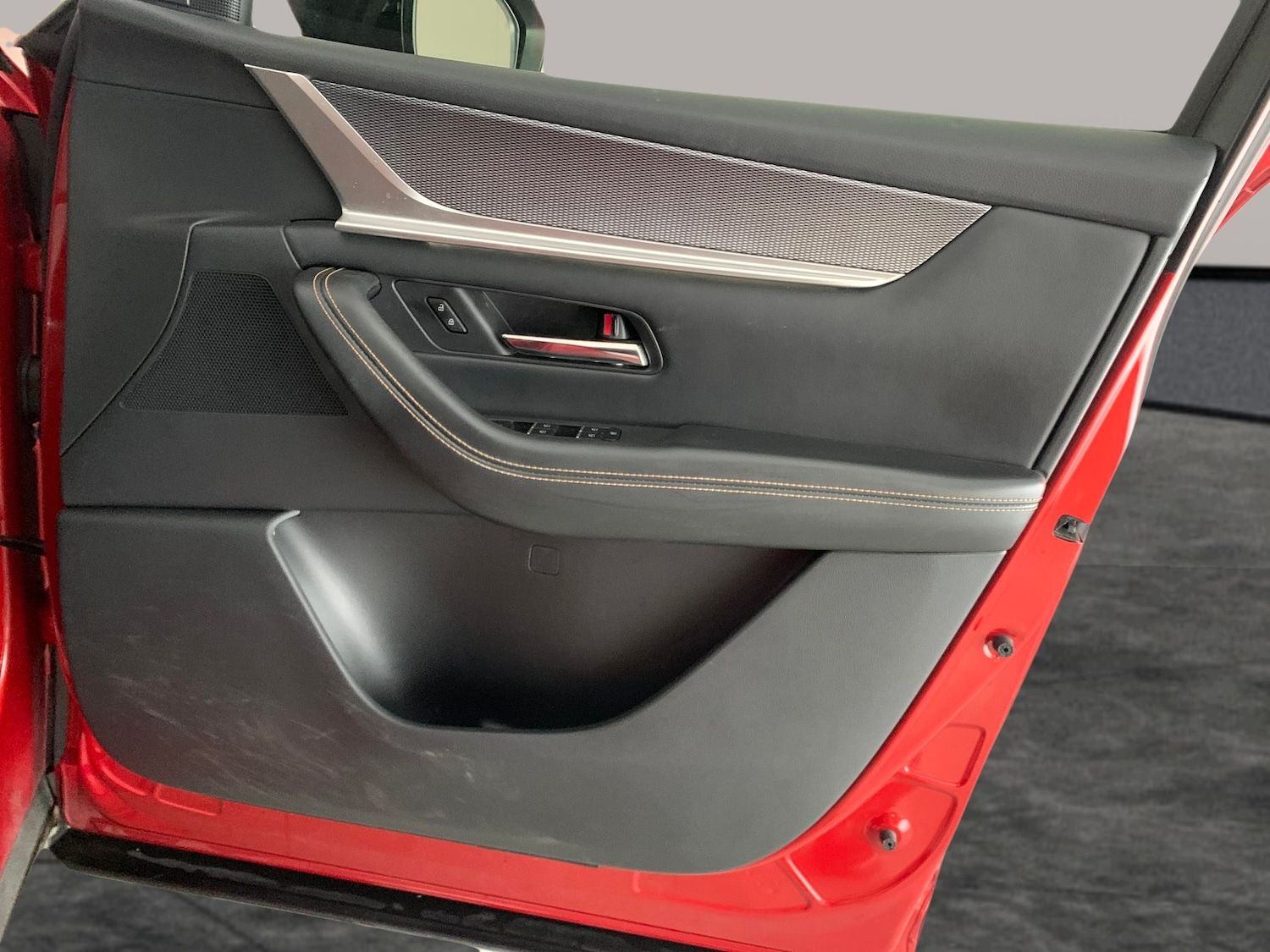 Used Mazda CX-60 2023 for sale - 76668637: Photo 40