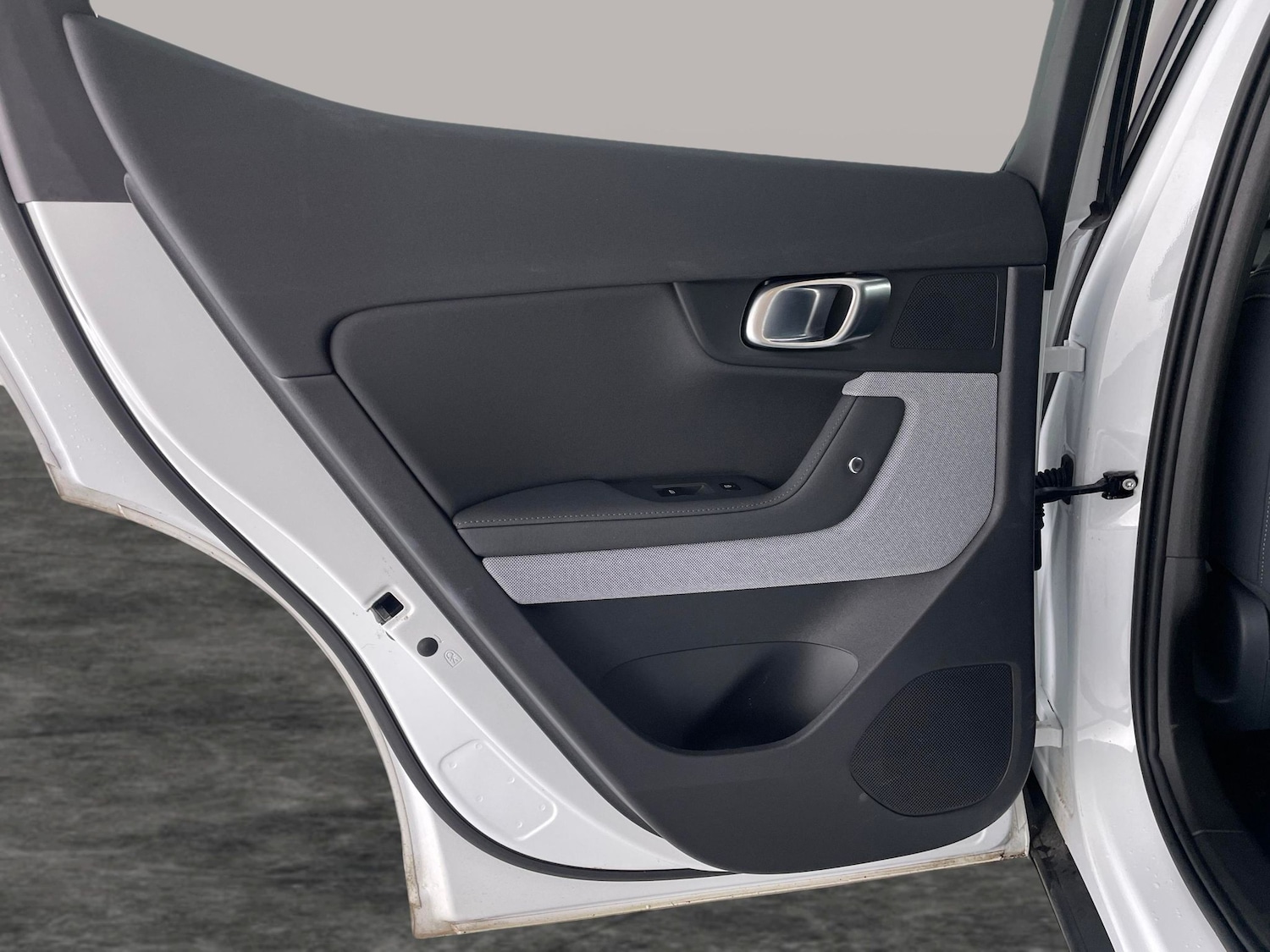 Used Polestar Polestar 2 2022 for sale - 76162443: Photo 48
