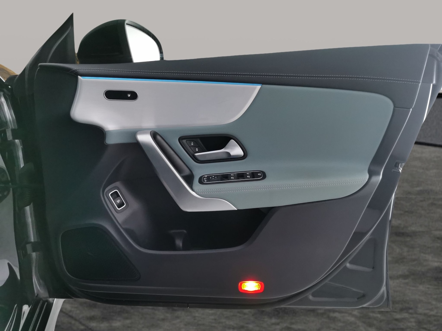 Used Mercedes-Benz CLA 2023 for sale - 77012192: Photo 32