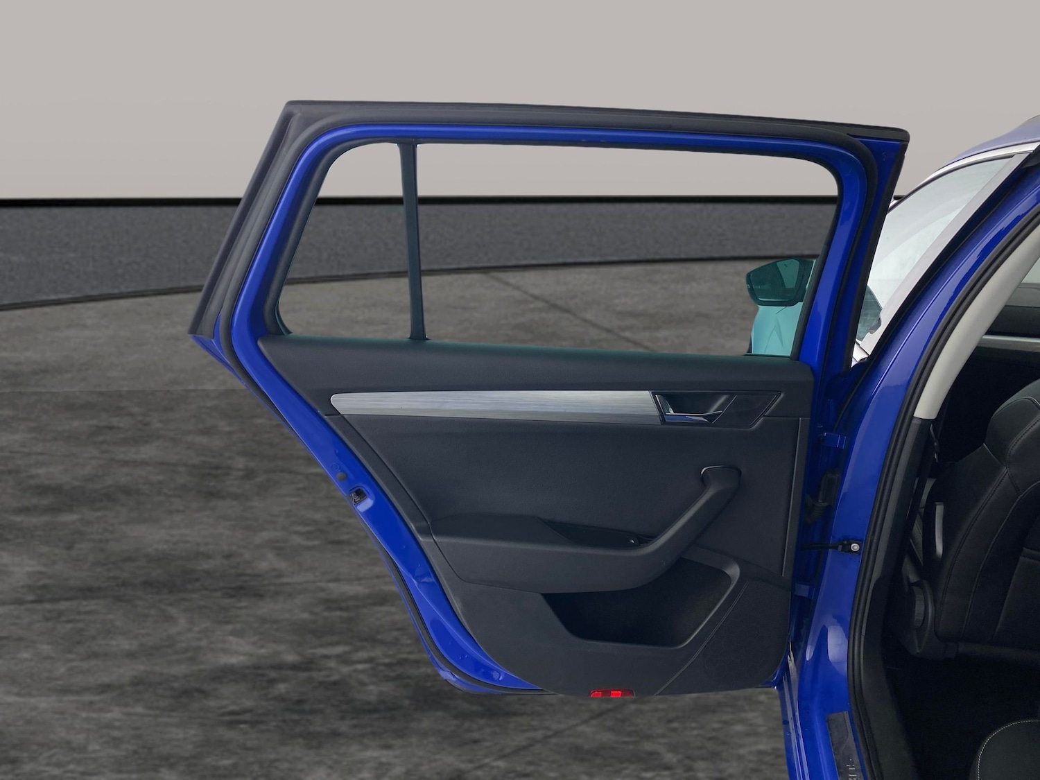 Used Skoda Superb 2021 for sale - 76696799: Photo 28