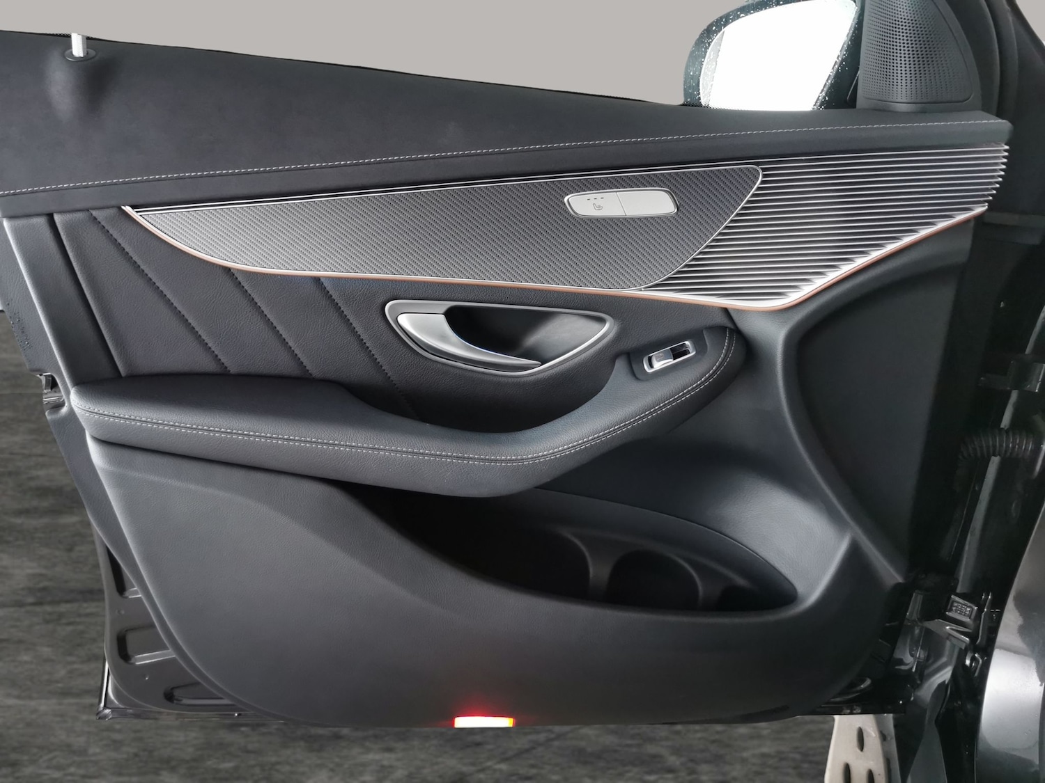 Used Mercedes-Benz EQC 2022 for sale - 76722615: Photo 31