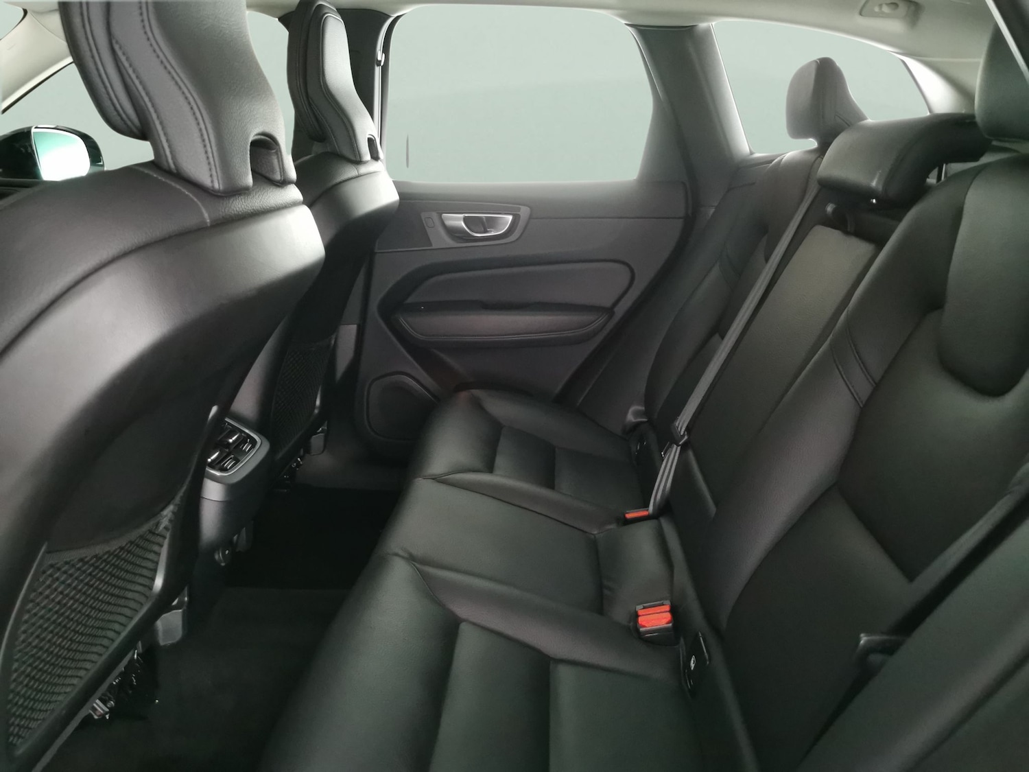 Used Volvo XC60 2023 for sale - 77241327: Photo 31