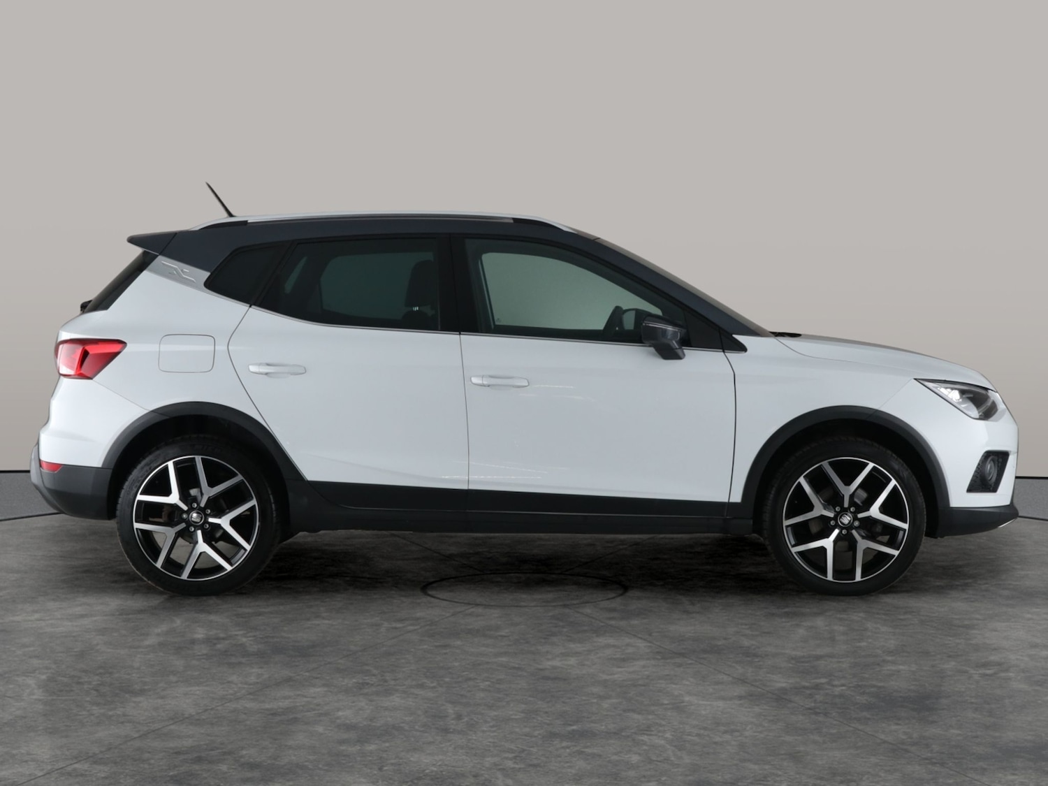 Used SEAT Arona 2019 for sale - 76339497: Photo 9