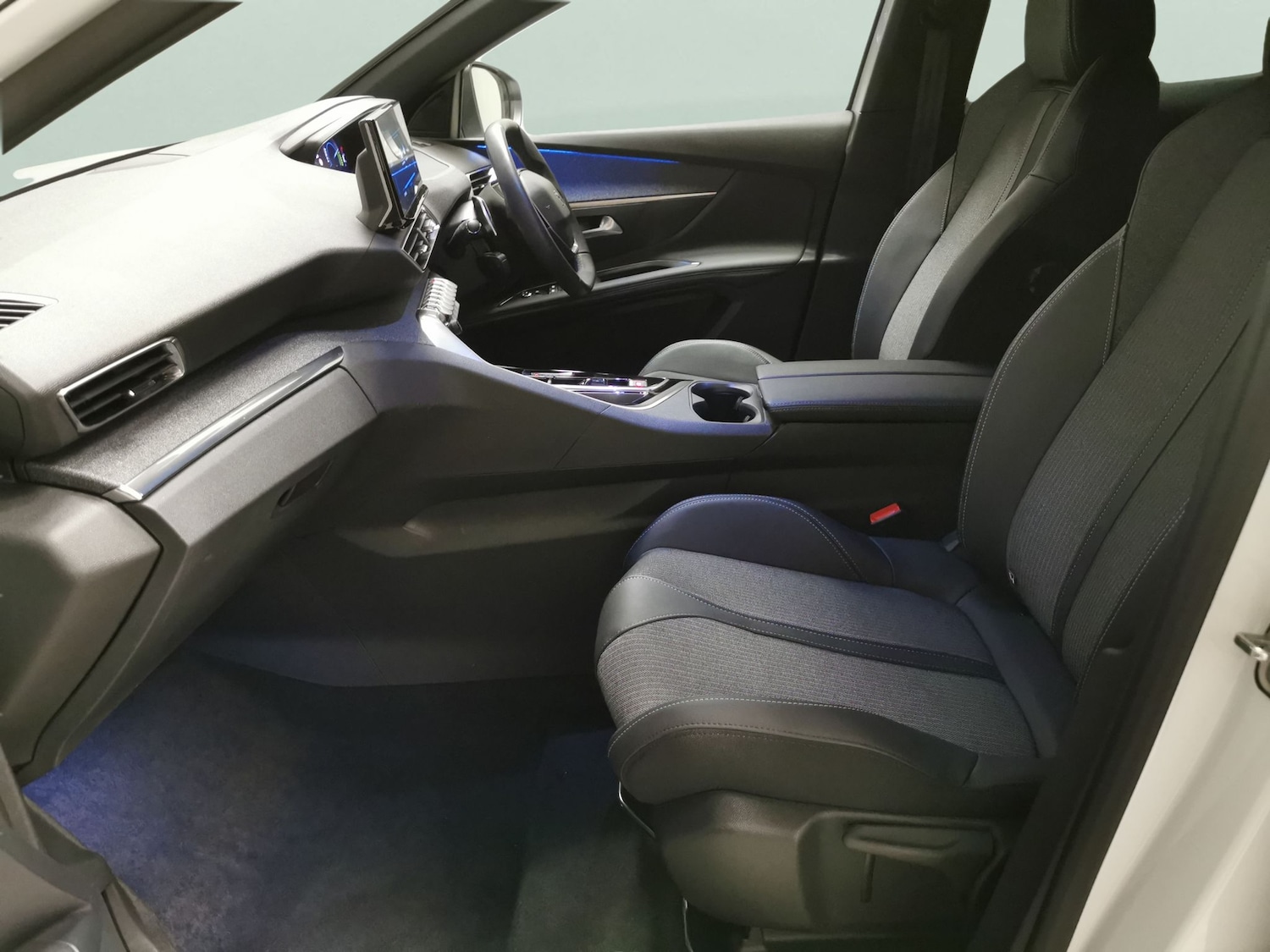 Used Peugeot 3008 for sale - 77831524: Photo 4