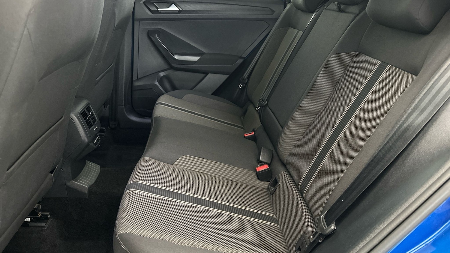 Used Volkswagen T-Roc 2021 for sale - 76159316: Photo 22