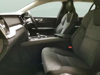 Used Volvo V60 2022 for sale - 75119090: Photo