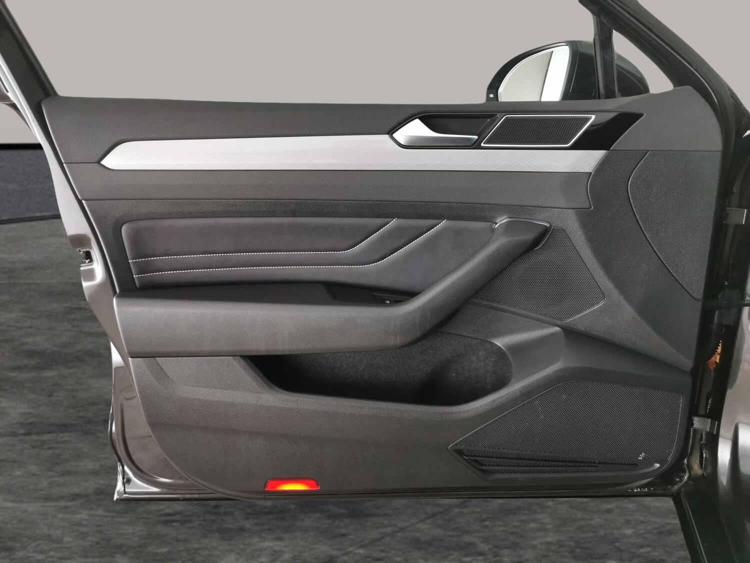 Used Volkswagen Passat 2022 for sale - 77760357: Photo 24