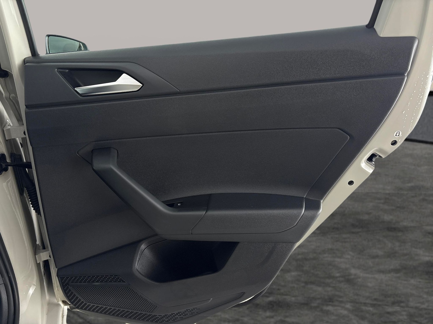 Used Volkswagen Polo 2024 for sale - 77942600: Photo 28