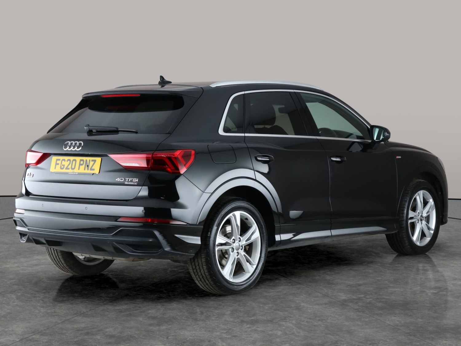 Used Audi Q3 2020 for sale - 76851508: Photo 10