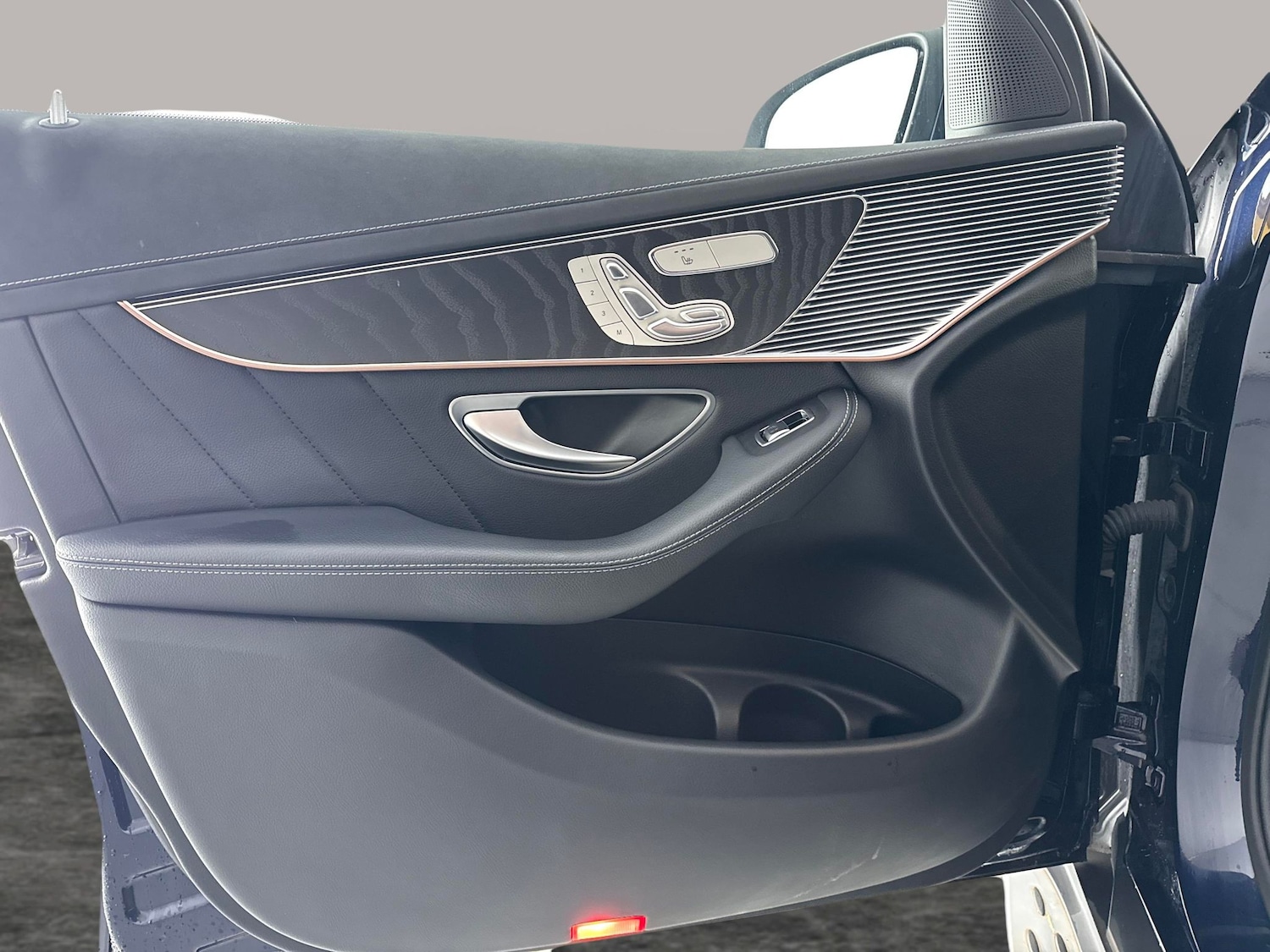 Used Mercedes-Benz EQC 2021 for sale - 77579295: Photo 26