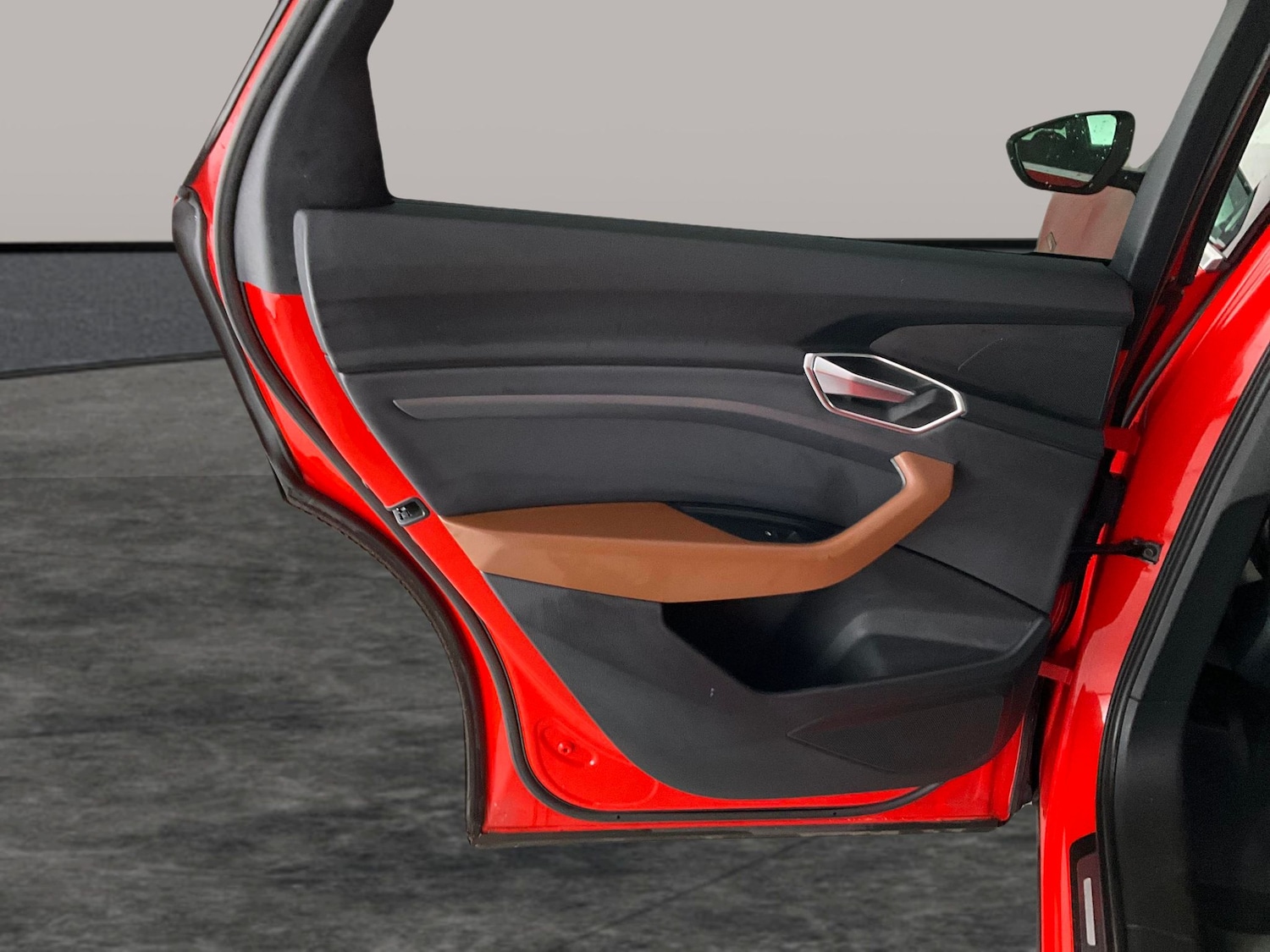 Used Audi e-tron 2021 for sale - 76895119: Photo 32