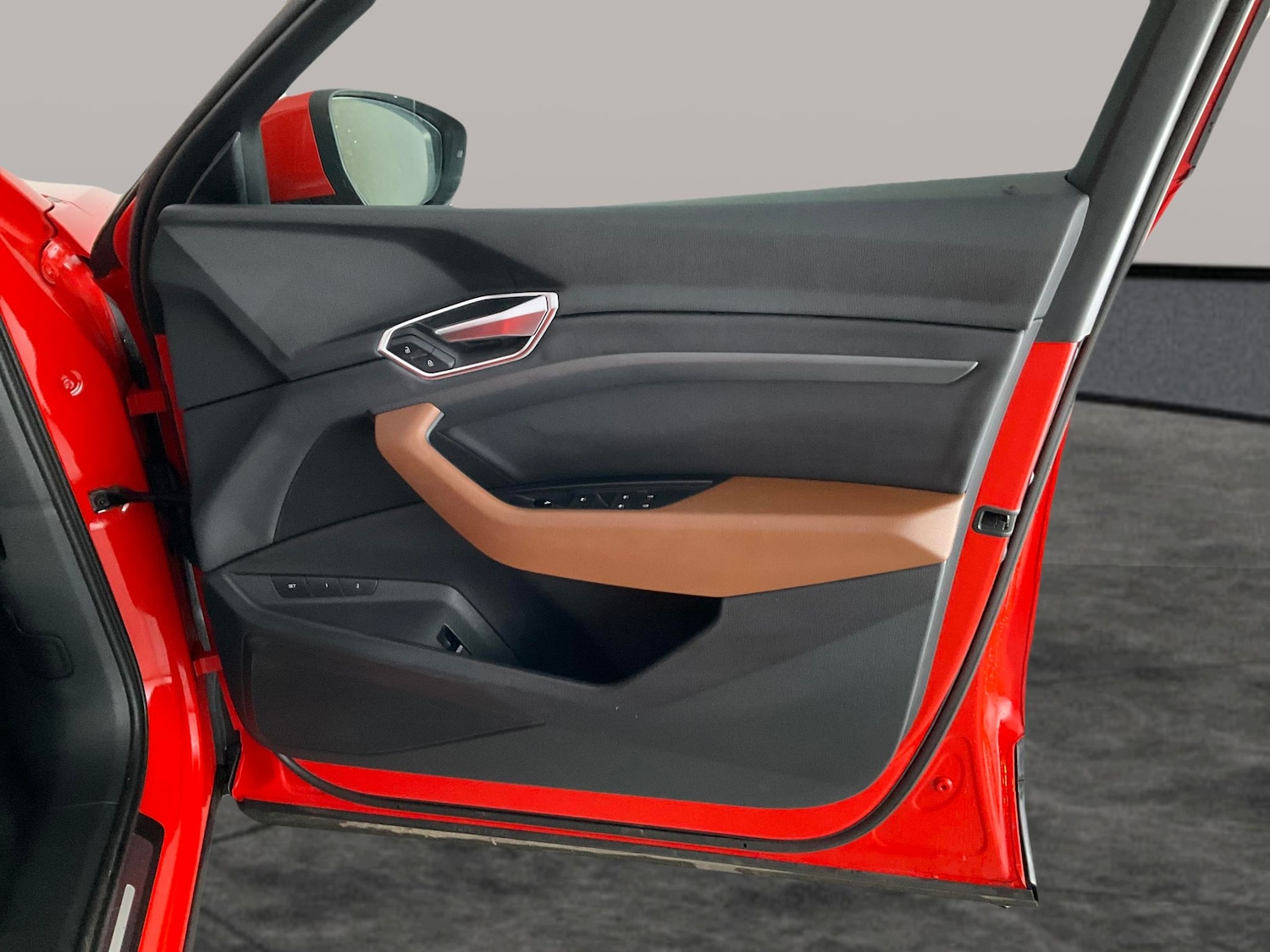 Used Audi e-tron 2021 for sale - 76895119: Photo 33