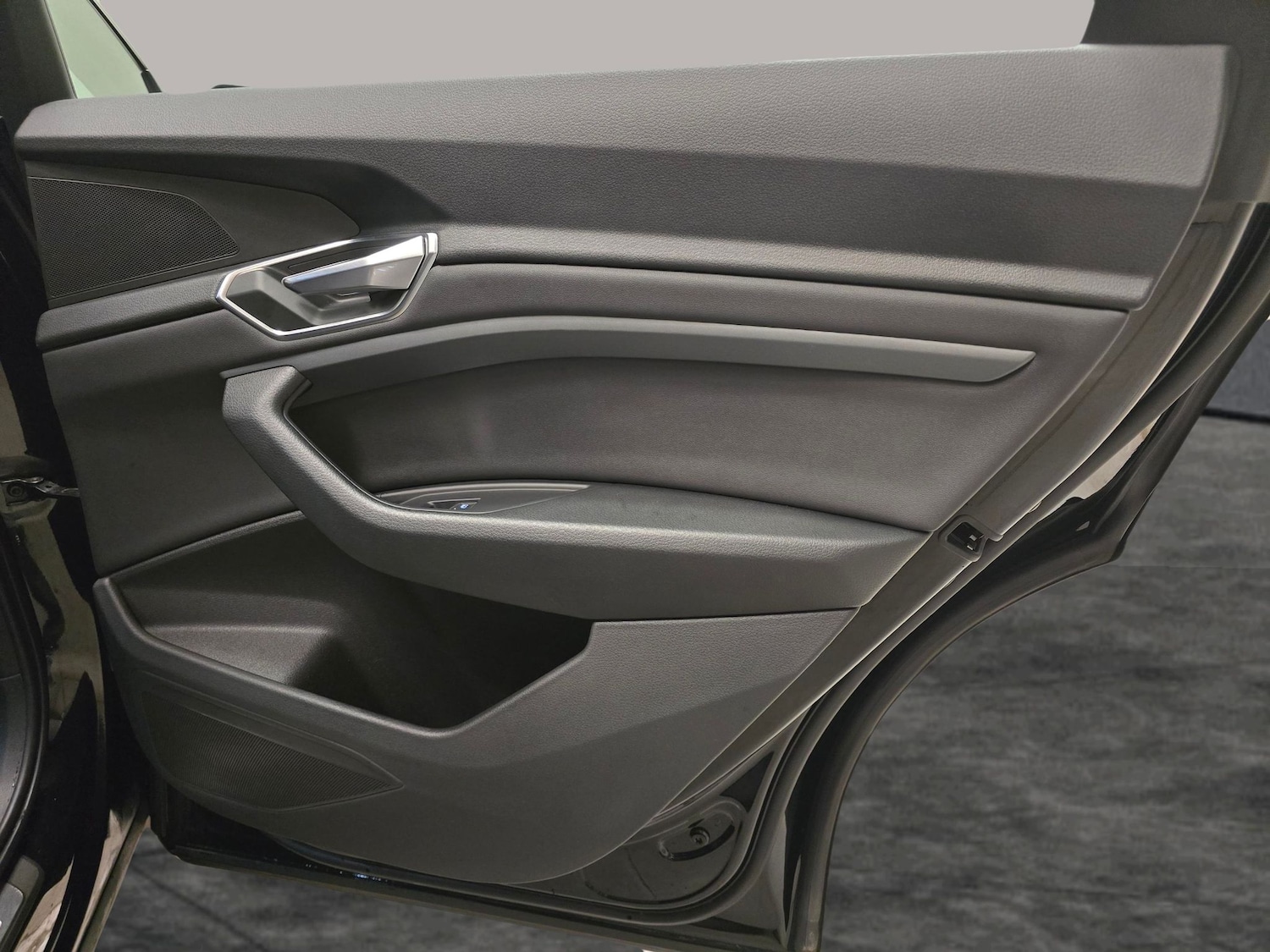 Used Audi e-tron 2020 for sale - 76682191: Photo 27