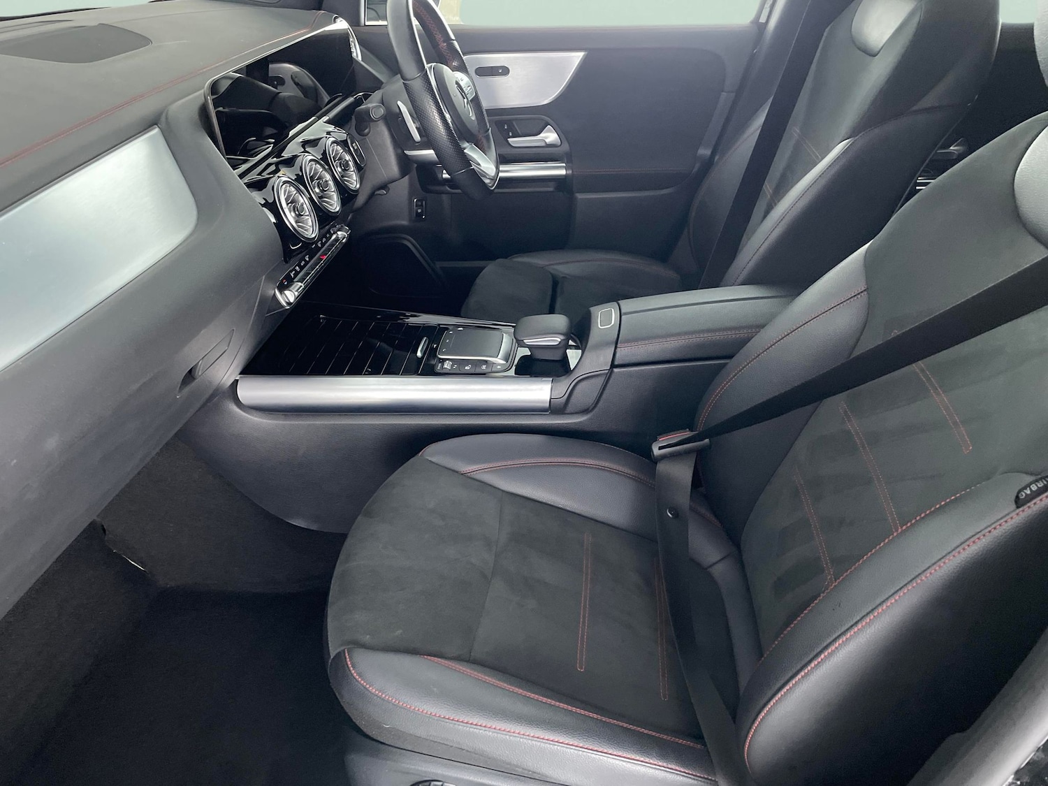 Used Mercedes-Benz EQA 2022 for sale - 76128672: Photo 5
