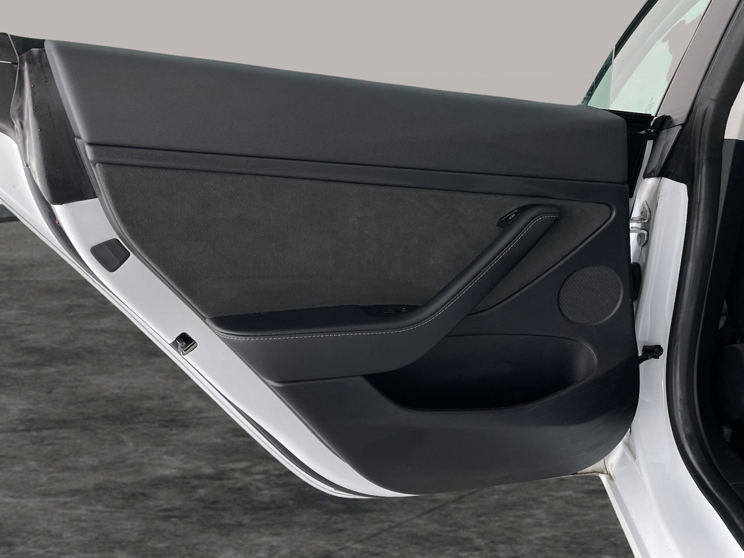 Used Tesla Model 3 2023 for sale - 76577893: Photo 38