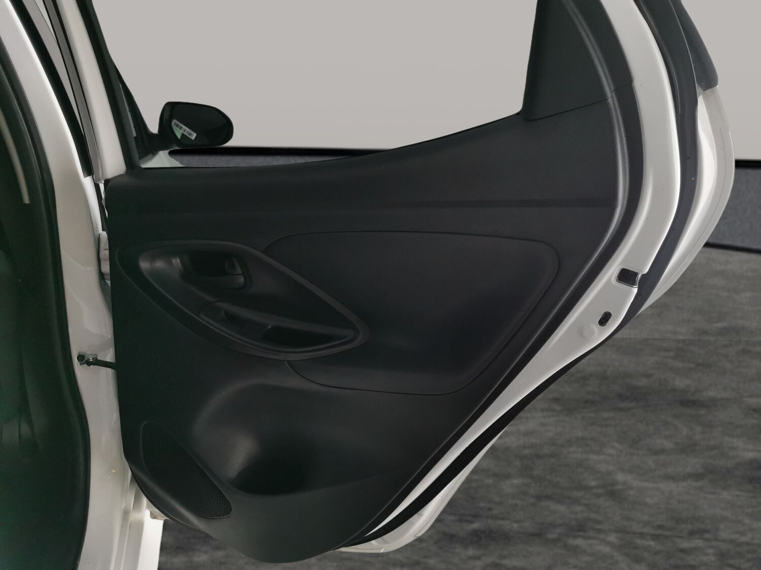 Used Toyota Yaris 2022 for sale - 78211076: Photo 29