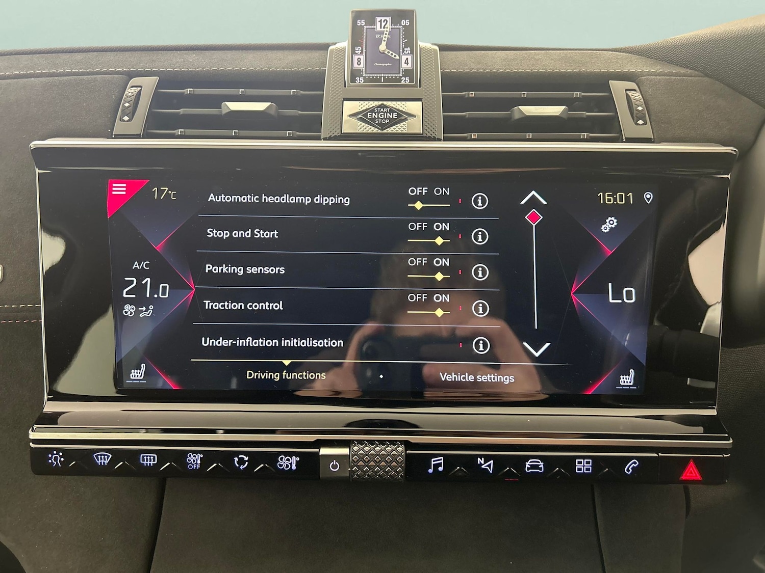 Used DS Automobiles DS 7 Crossback 2022 for sale - 77235820: Photo 17