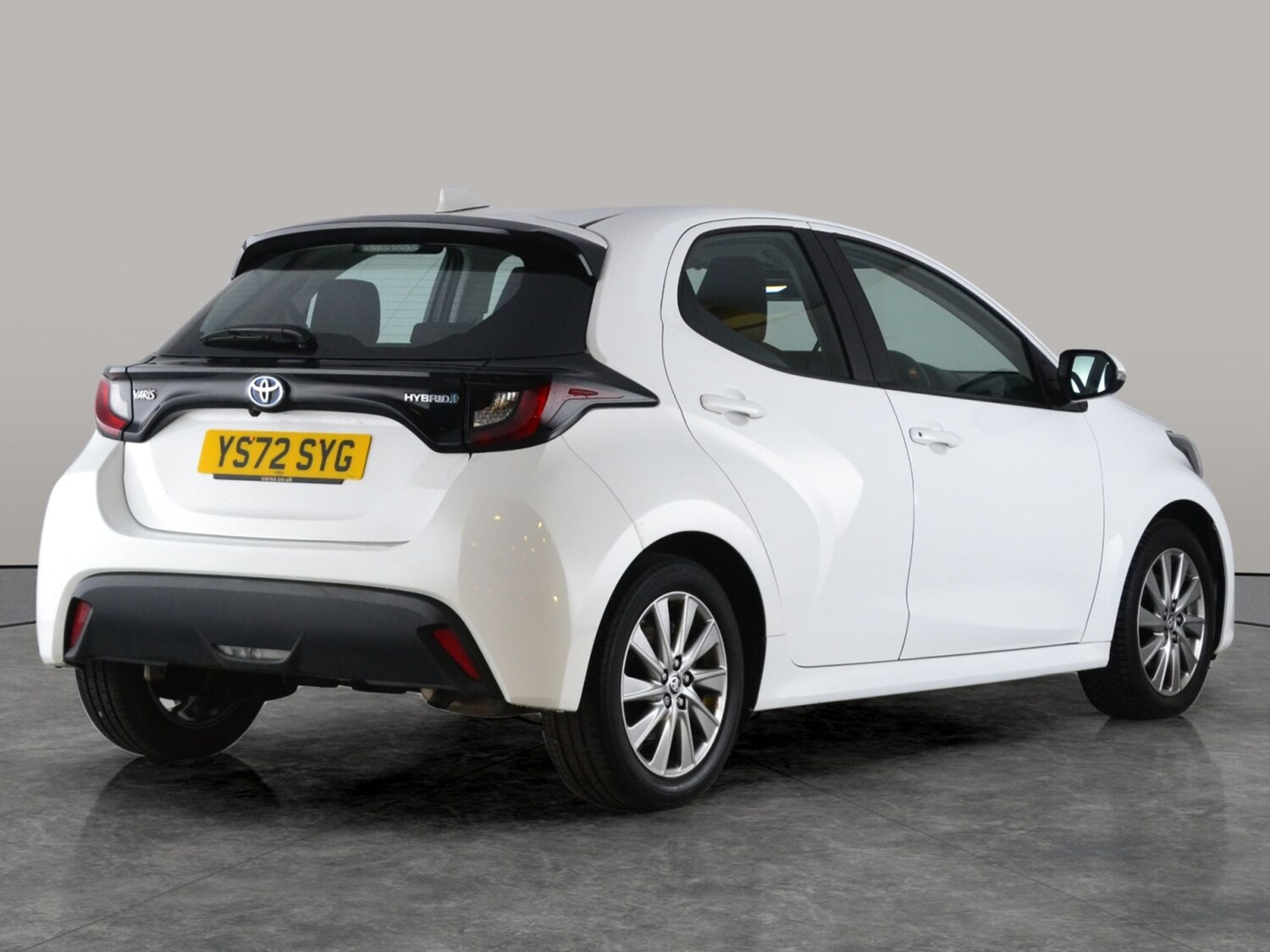 Used Toyota Yaris 2023 for sale - 77715889: Photo 9
