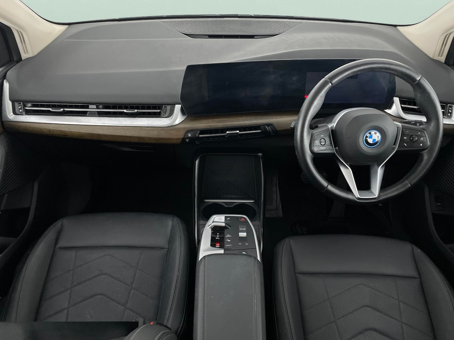 Used BMW 2 Series 2024 for sale - 77272061: Photo 8