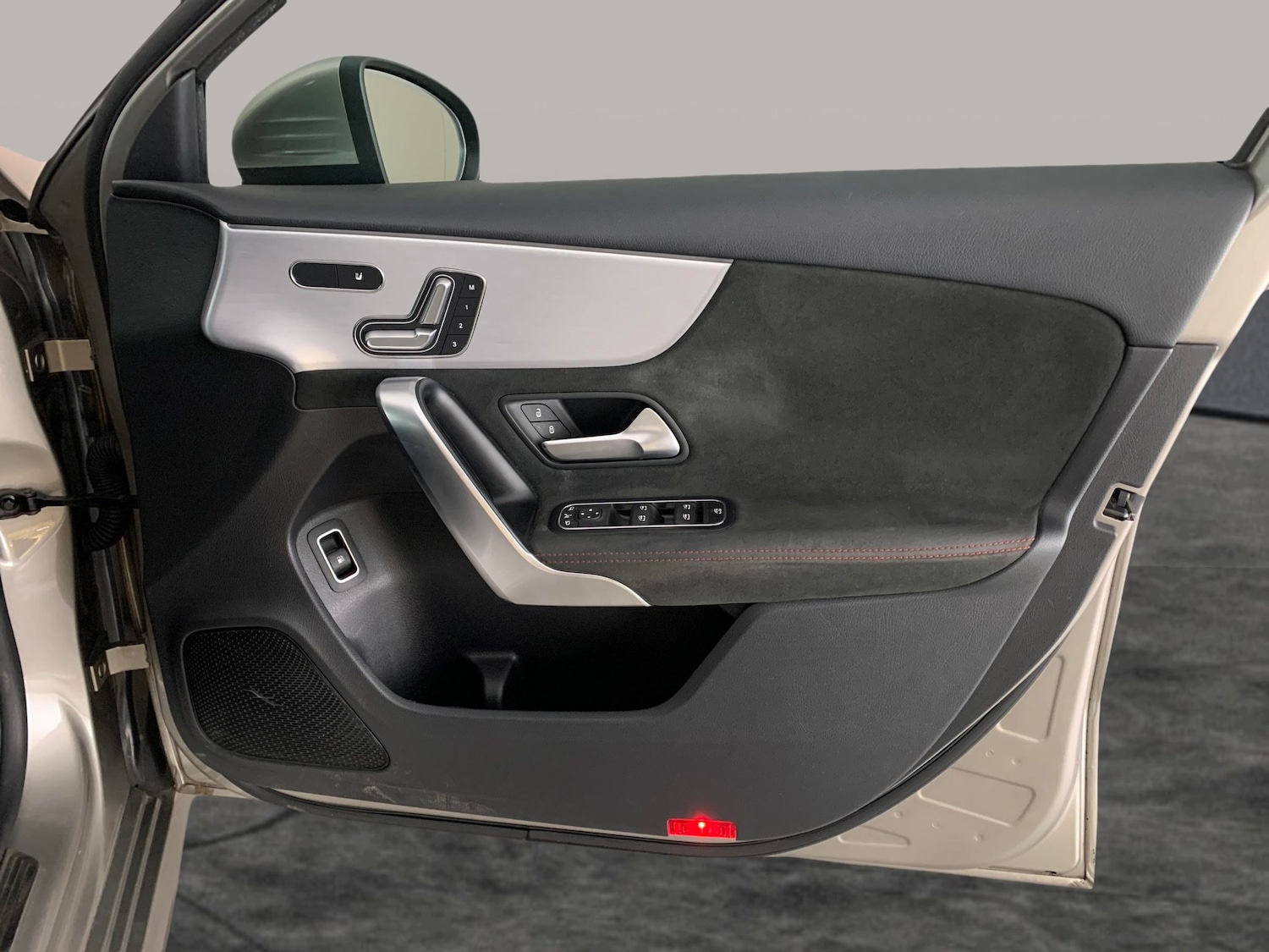 Used Mercedes-Benz A-Class 2020 for sale - 76542624: Photo 38