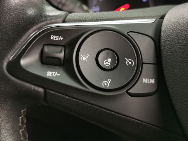 Used Vauxhall Crossland 2021 for sale - 76242327: Photo 23