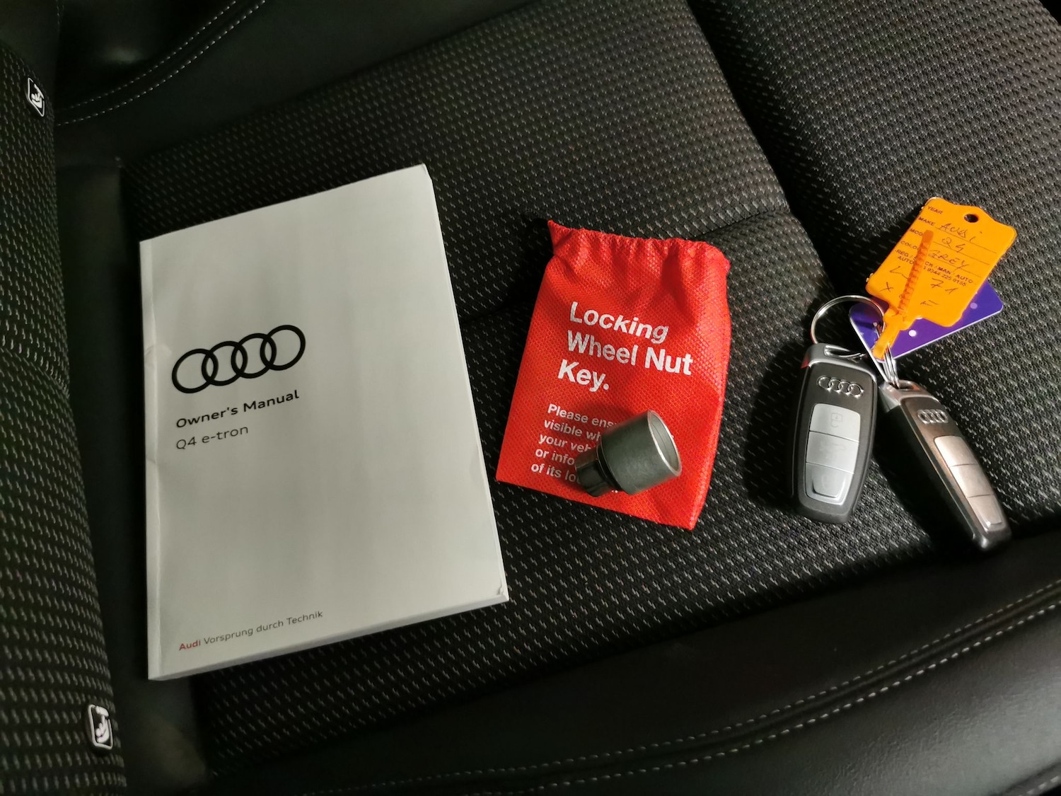 Used Audi Q4 e-tron 2021 for sale - 76757282: Photo 32