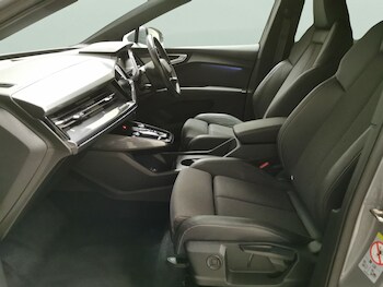 Used Audi Q4 e-tron 2021 for sale - 76757282: Photo