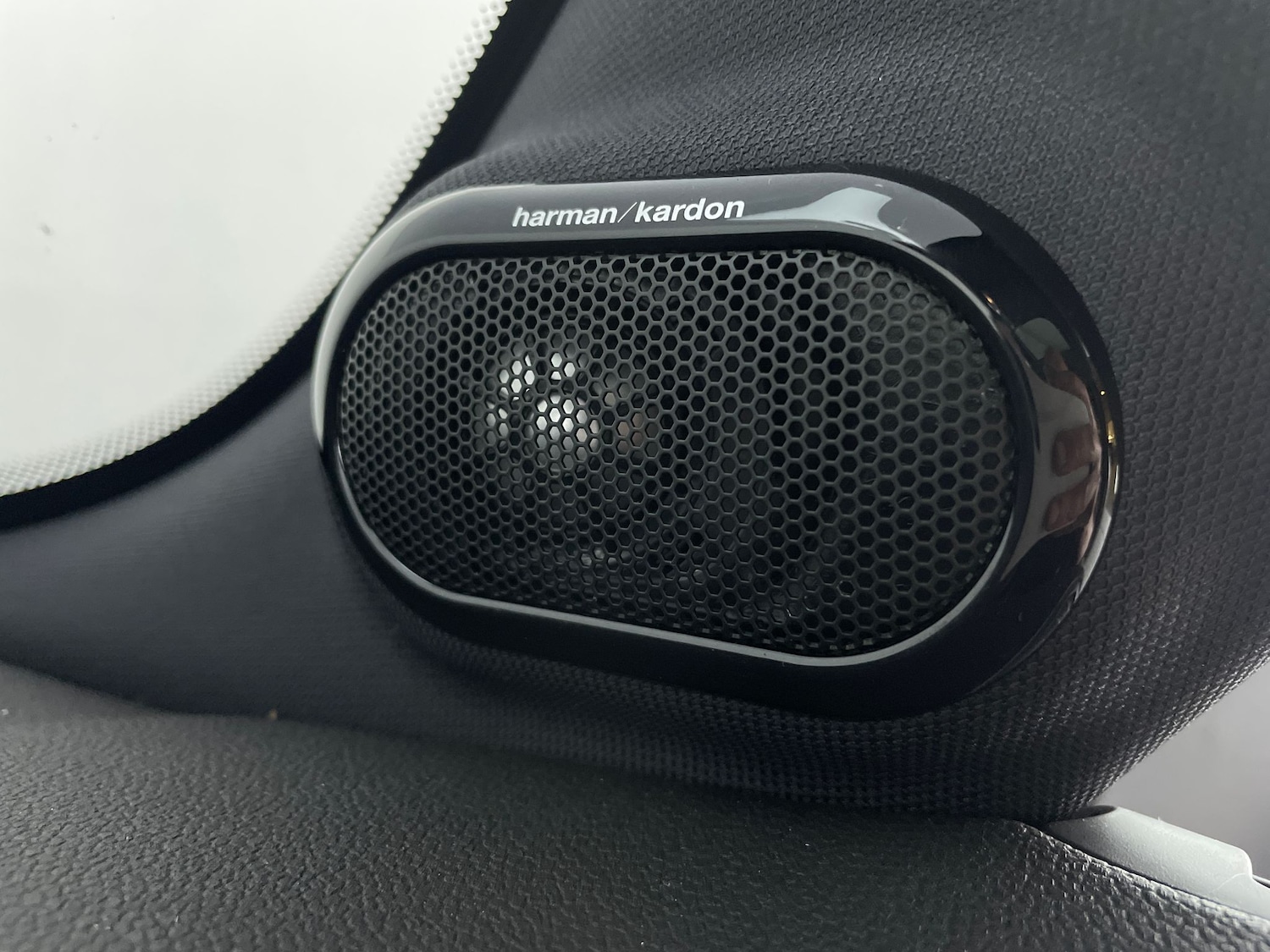 Used MINI Electric Hatch 2023 for sale - 76603209: Photo 6