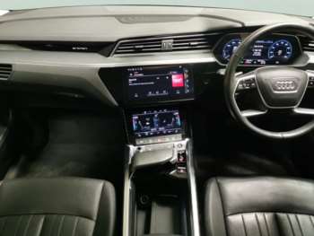 Used Audi e-tron 2022 for sale - 75397995: Photo