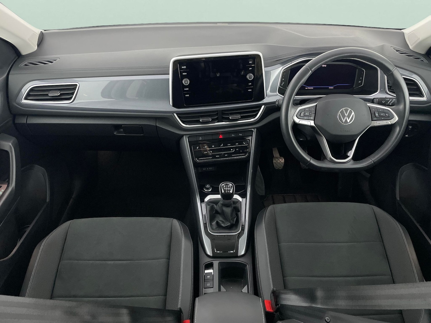 Used Volkswagen T-Roc 2023 for sale - 76946566: Photo 7