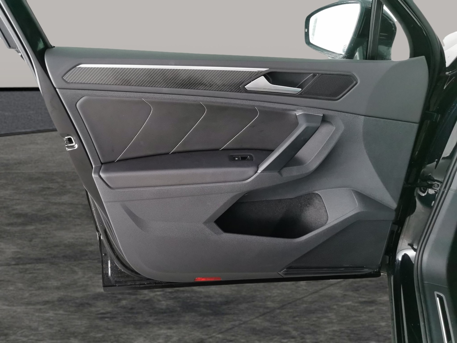 Used Volkswagen Tiguan 2023 for sale - 77324294: Photo 29