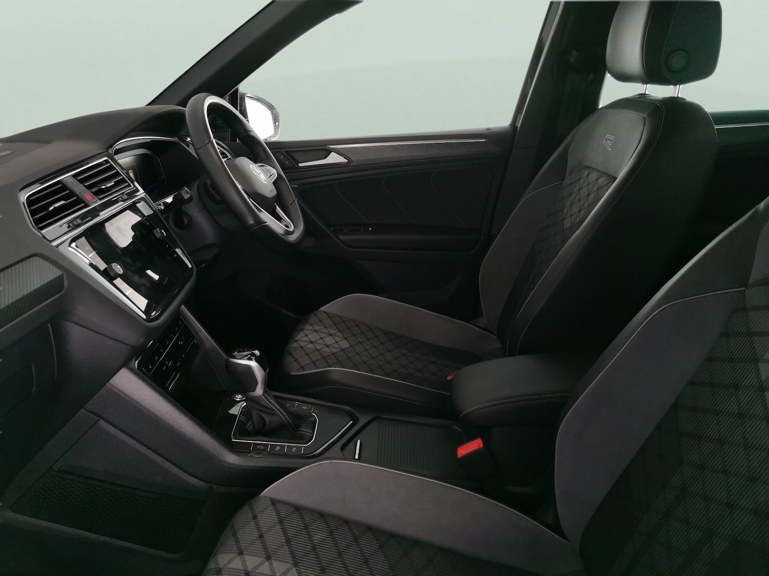 Used Volkswagen Tiguan 2023 for sale - 77324294: Photo 4