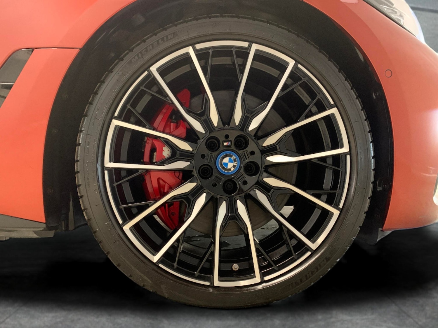 Used BMW i4 2022 for sale - 76353501: Photo 46