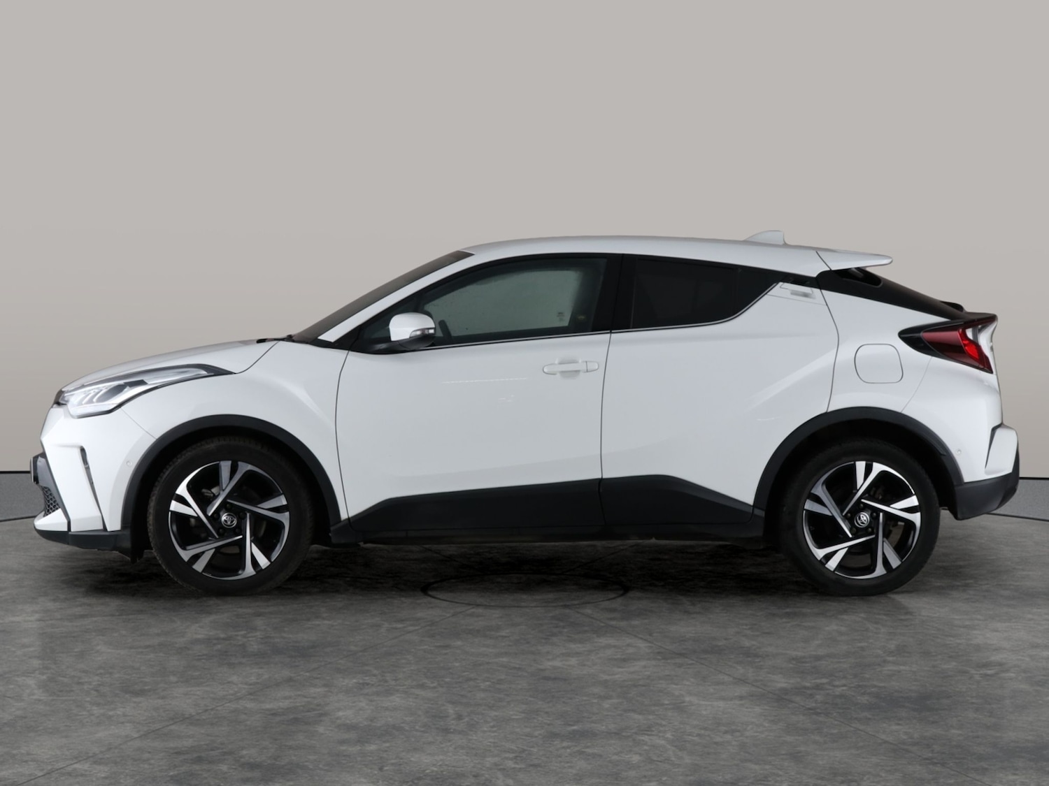 Used Toyota C-HR 2022 for sale - 76777784: Photo 13