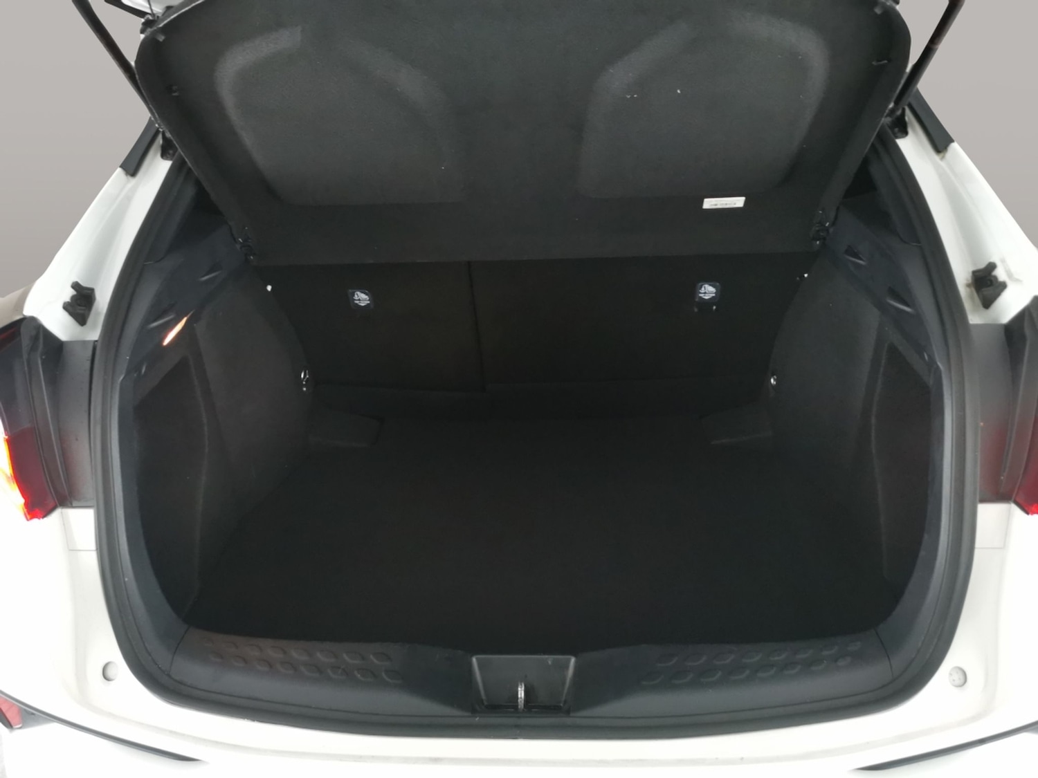 Used Toyota C-HR 2022 for sale - 76777784: Photo 31