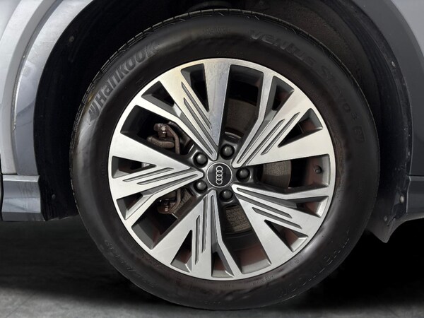 Used Audi Q4 e-tron 2023 for sale - 76290672: Photo 37