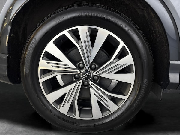Used Audi Q4 e-tron 2023 for sale - 76290672: Photo 38