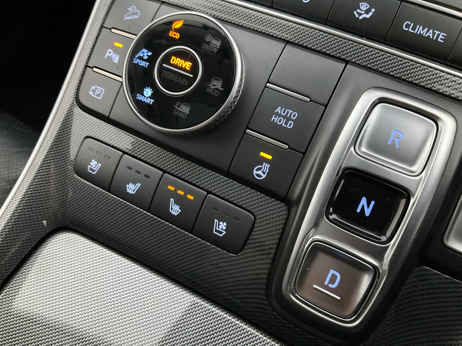 Used Hyundai Santa Fe 2021 for sale - 76046335: Photo 31