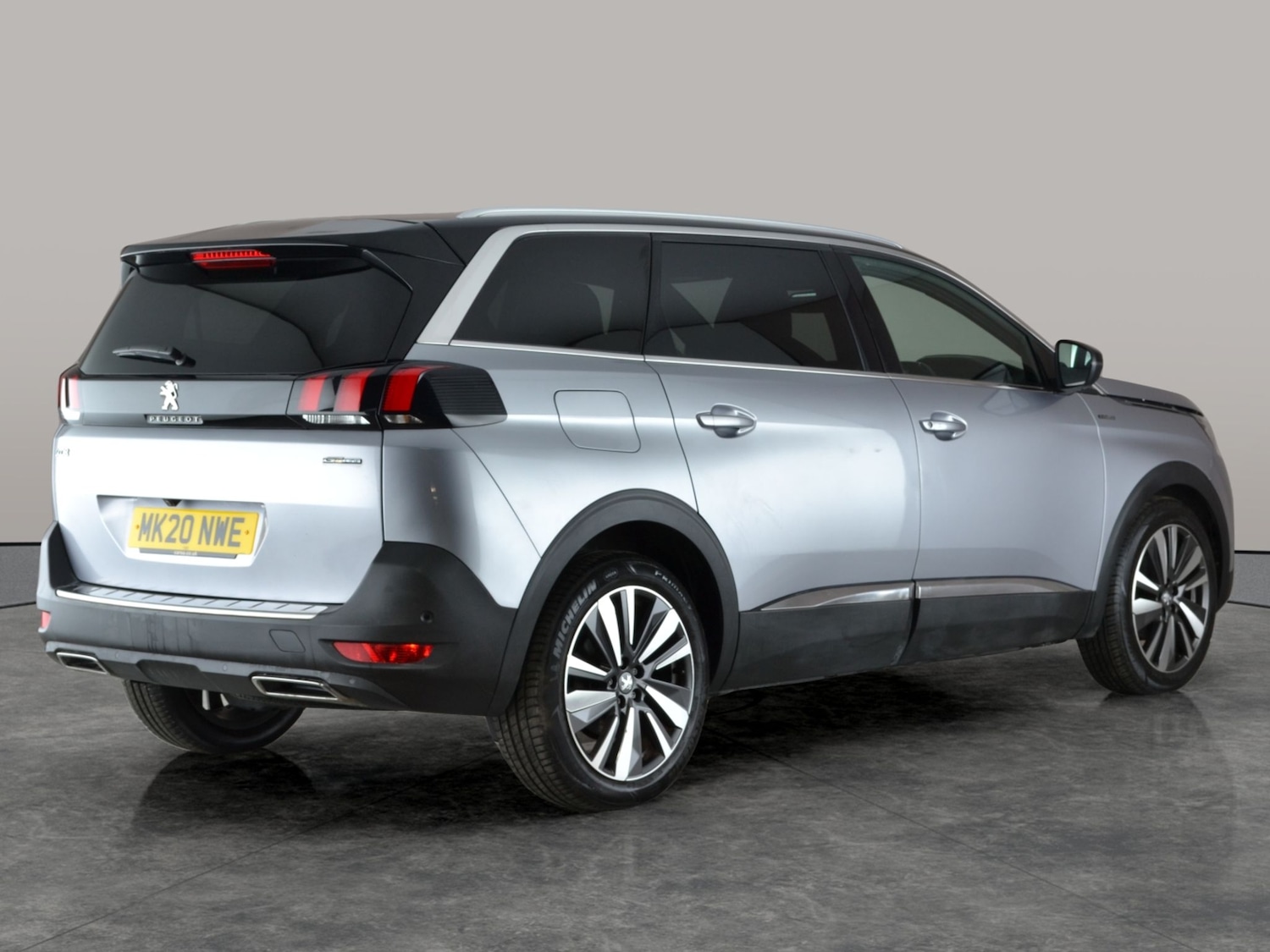 Used Peugeot 5008 2020 for sale - 76928356: Photo 10