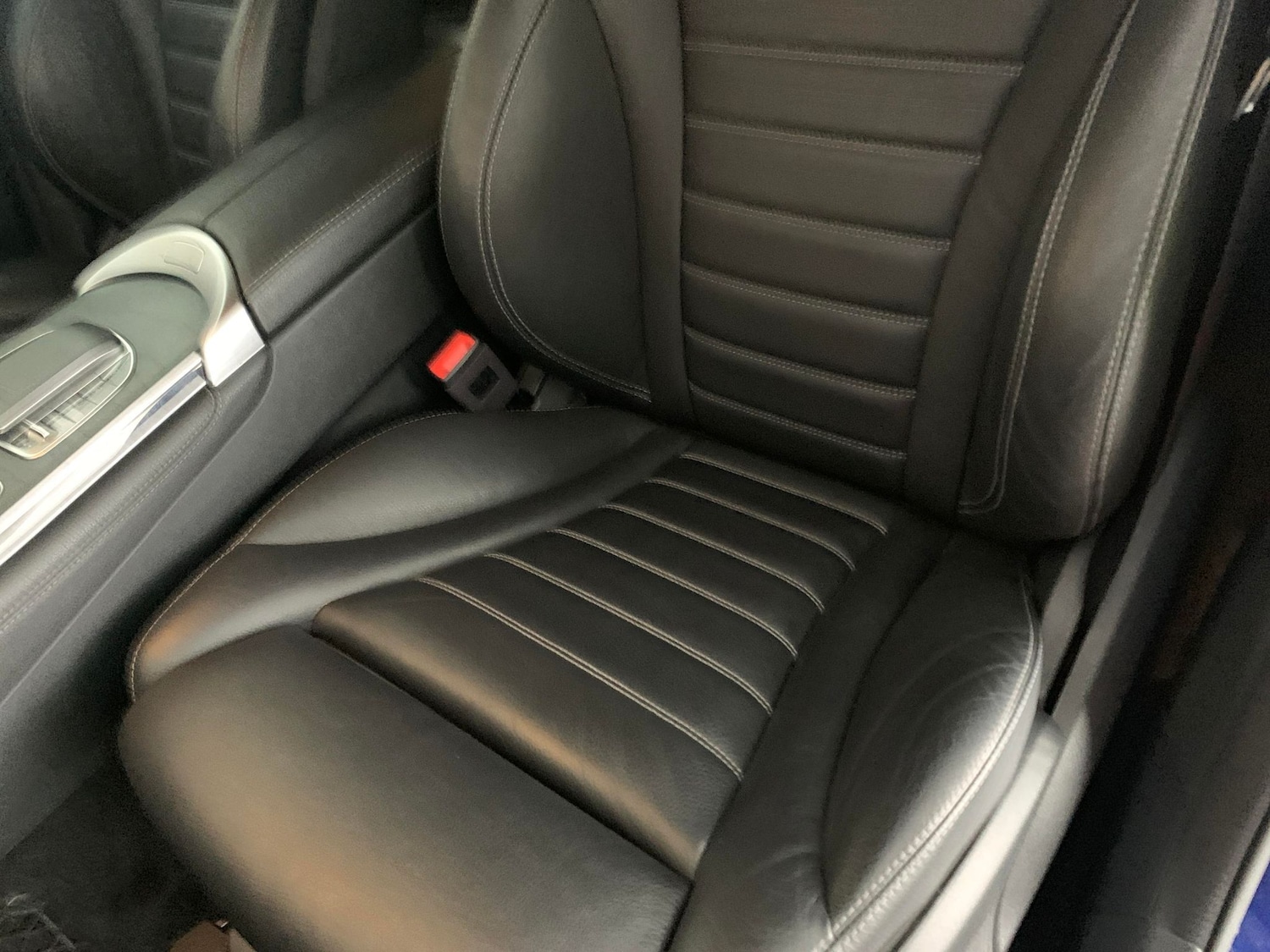 Used Mercedes-Benz GLC 2020 for sale - 76609823: Photo 7