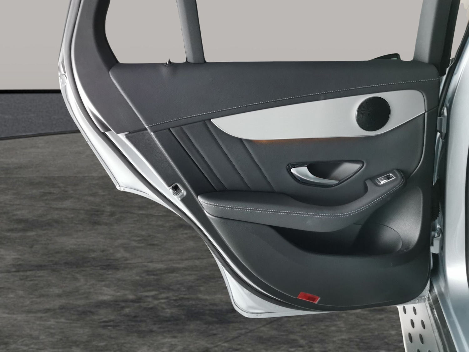 Used Mercedes-Benz GLC 2022 for sale - 77234365: Photo 29