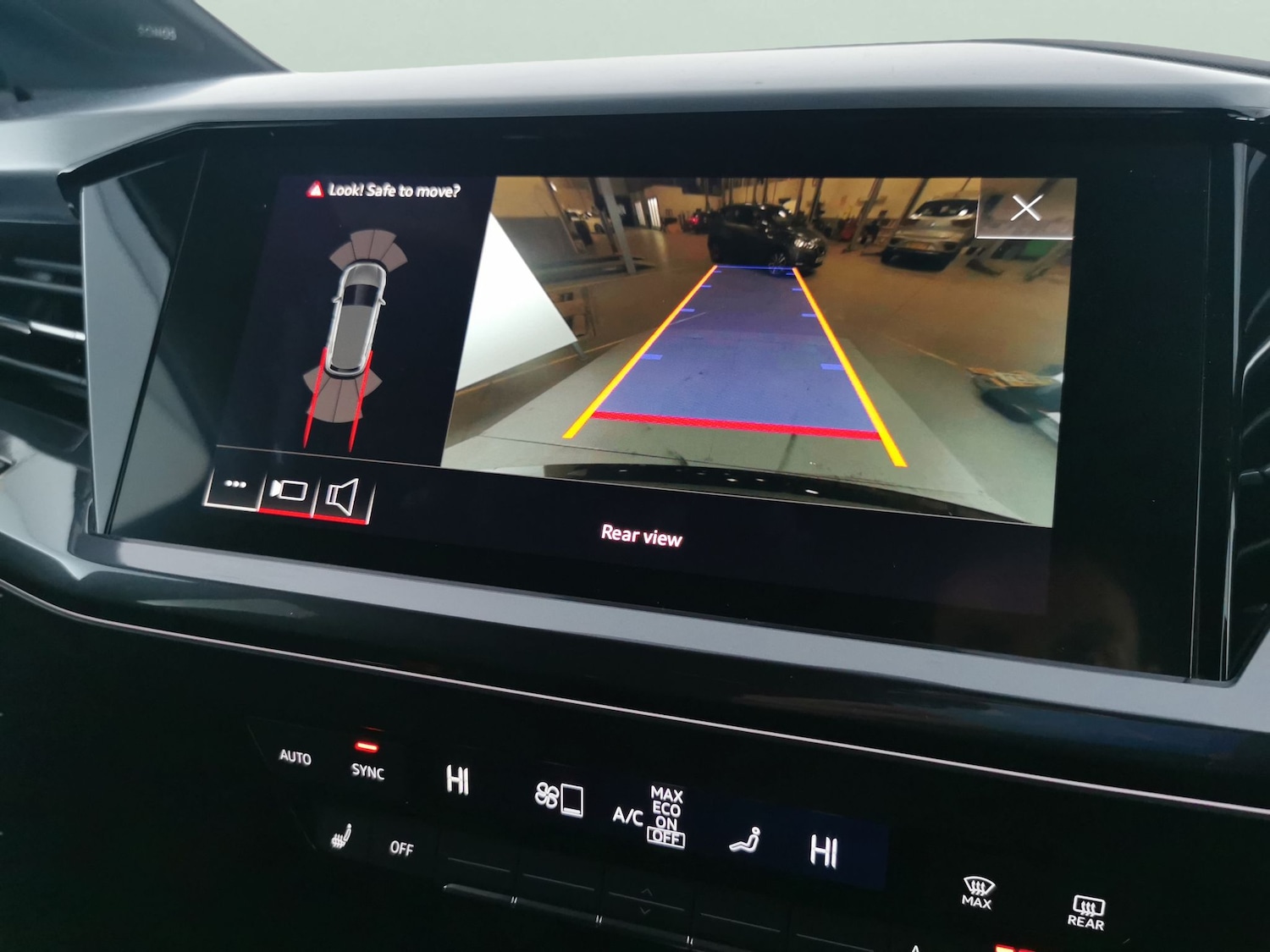 Used Audi Q4 e-tron 2022 for sale - 77579343: Photo 6