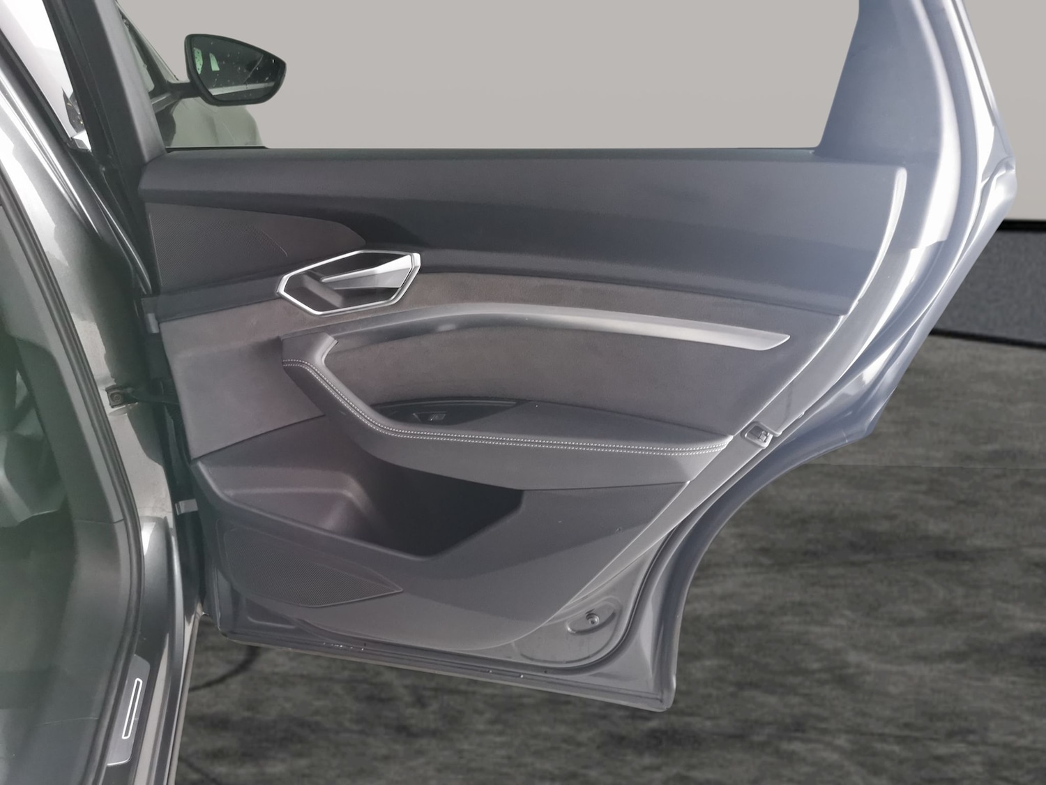 Used Audi e-tron 2022 for sale - 77545620: Photo 37