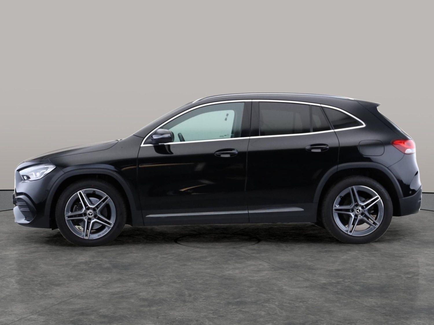 Used Mercedes-Benz GLA 2022 for sale - 76413175: Photo 11